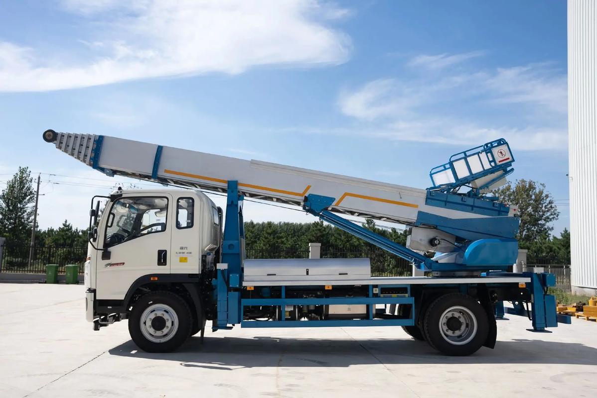 三明梅列云梯上料车租赁费用